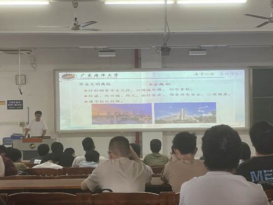 1111297fe3c7399018e68dddfeb7030